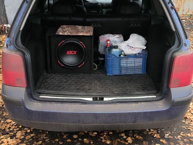 Синій Фольксваген Пассат Варіант, об'ємом двигуна 0 л та пробігом 466 тис. км за 2857 $, фото 2 на Automoto.ua