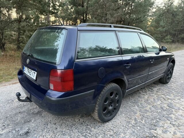 Синий Фольксваген Пассат Вариант, объемом двигателя 1.9 л и пробегом 285 тыс. км за 3950 $, фото 2 на Automoto.ua