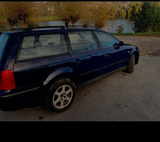 Синій Фольксваген Пассат Варіант, об'ємом двигуна 0 л та пробігом 250 тис. км за 2800 $, фото 6 на Automoto.ua