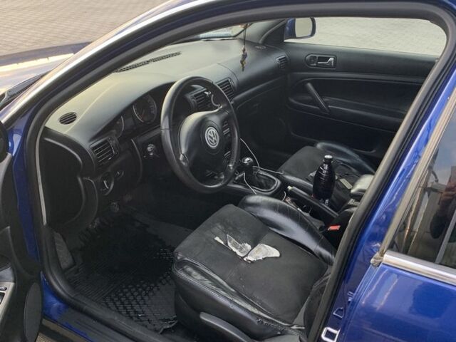 Синий Фольксваген Пассат Вариант, объемом двигателя 1.9 л и пробегом 380 тыс. км за 4150 $, фото 2 на Automoto.ua