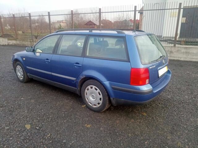 Синий Фольксваген Пассат Вариант, объемом двигателя 0 л и пробегом 255 тыс. км за 2500 $, фото 2 на Automoto.ua