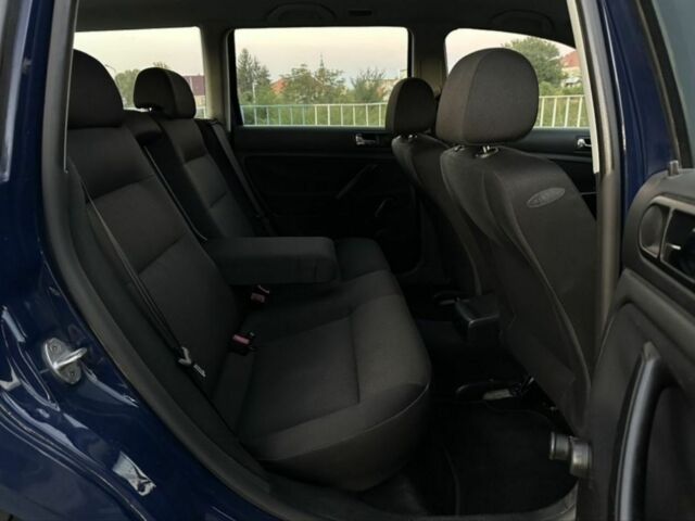 Синий Фольксваген Пассат Вариант, объемом двигателя 1.9 л и пробегом 244 тыс. км за 1400 $, фото 6 на Automoto.ua