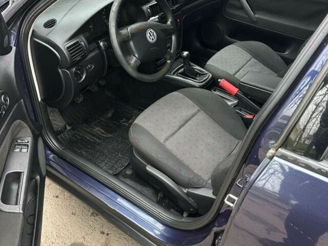 Синій Фольксваген Пассат Варіант, об'ємом двигуна 0 л та пробігом 200 тис. км за 2250 $, фото 1 на Automoto.ua