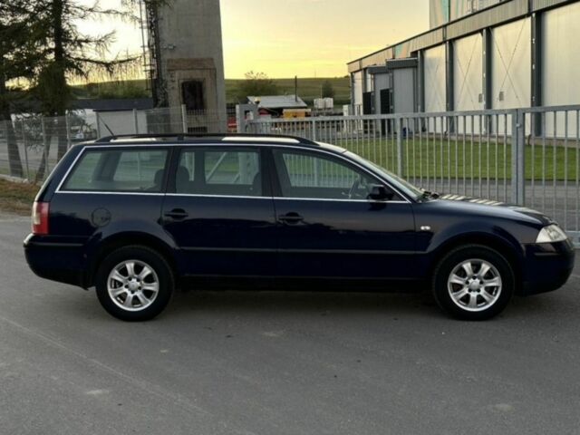 Синий Фольксваген Пассат Вариант, объемом двигателя 1.9 л и пробегом 244 тыс. км за 1400 $, фото 3 на Automoto.ua