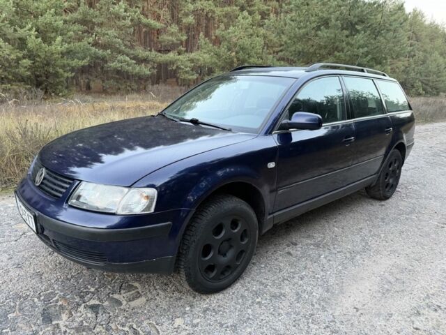 Синий Фольксваген Пассат Вариант, объемом двигателя 1.9 л и пробегом 285 тыс. км за 3950 $, фото 1 на Automoto.ua