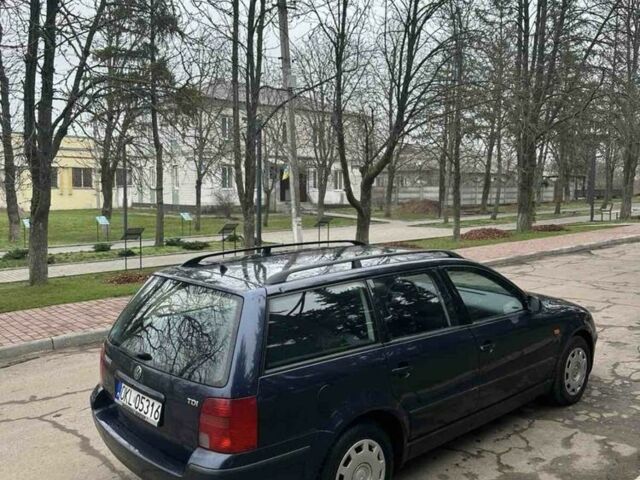 Синій Фольксваген Пассат Варіант, об'ємом двигуна 0 л та пробігом 200 тис. км за 2250 $, фото 6 на Automoto.ua