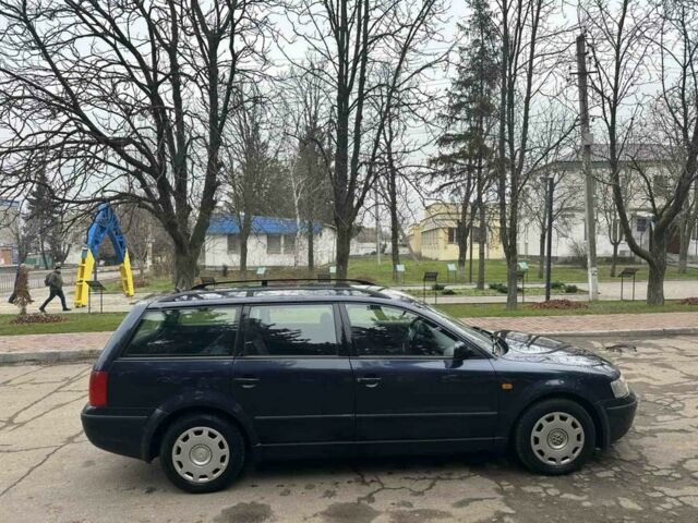 Синій Фольксваген Пассат Варіант, об'ємом двигуна 0 л та пробігом 200 тис. км за 2250 $, фото 7 на Automoto.ua