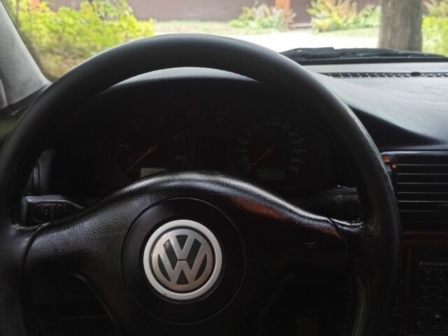 Фольксваген Пассат Варіант 2000 у Києві на Automoto.ua Синій Фольксваген Пассат Варіант, об'ємом двигуна 1.9 л та пробігом 500 тис. км за 3100 $, фото 6 на Automoto.ua