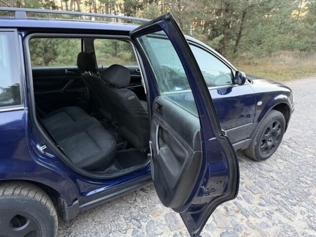 Синий Фольксваген Пассат Вариант, объемом двигателя 1.9 л и пробегом 285 тыс. км за 3950 $, фото 8 на Automoto.ua