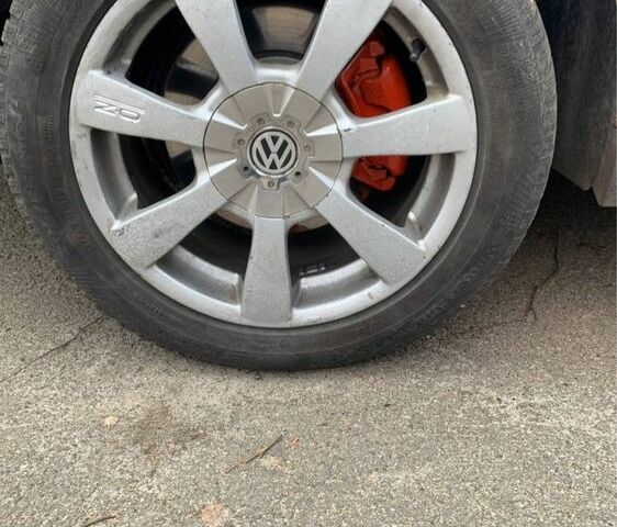 Синий Фольксваген Пассат Вариант, объемом двигателя 1.6 л и пробегом 351 тыс. км за 3400 $, фото 4 на Automoto.ua