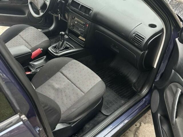 Синій Фольксваген Пассат Варіант, об'ємом двигуна 0 л та пробігом 200 тис. км за 2250 $, фото 4 на Automoto.ua