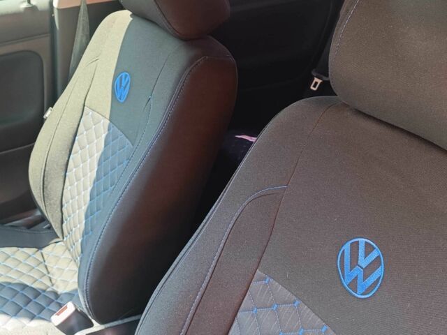 Синий Фольксваген Пассат Вариант, объемом двигателя 1.6 л и пробегом 330 тыс. км за 4969 $, фото 5 на Automoto.ua