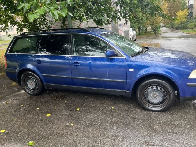 Синий Фольксваген Пассат Вариант, объемом двигателя 1.9 л и пробегом 270 тыс. км за 3900 $, фото 1 на Automoto.ua