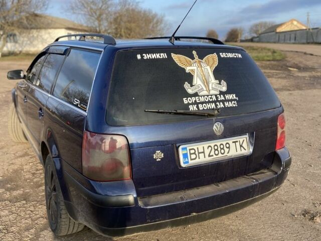 Синий Фольксваген Пассат Вариант, объемом двигателя 1.9 л и пробегом 404 тыс. км за 3900 $, фото 3 на Automoto.ua