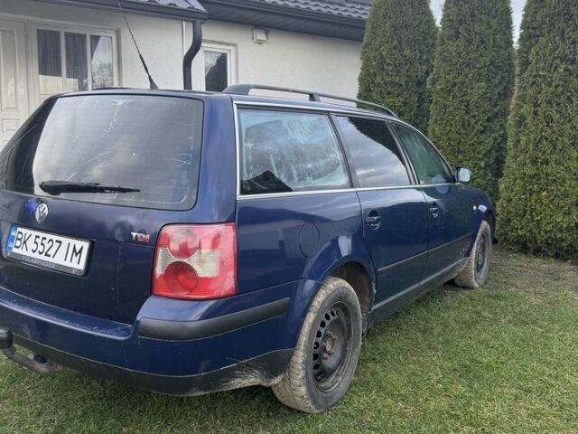Синій Фольксваген Пассат Варіант, об'ємом двигуна 1.9 л та пробігом 300 тис. км за 3500 $, фото 1 на Automoto.ua
