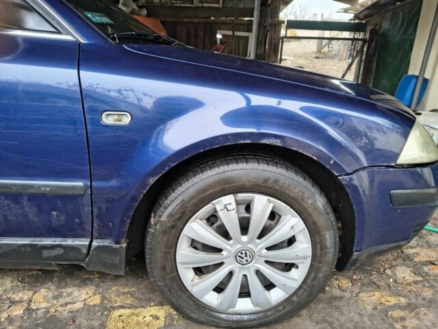 Синий Фольксваген Пассат Вариант, объемом двигателя 1.9 л и пробегом 431 тыс. км за 3700 $, фото 2 на Automoto.ua