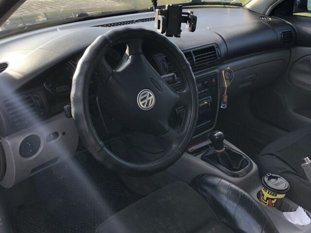 Синій Фольксваген Пассат Варіант, об'ємом двигуна 1.9 л та пробігом 390 тис. км за 3000 $, фото 3 на Automoto.ua