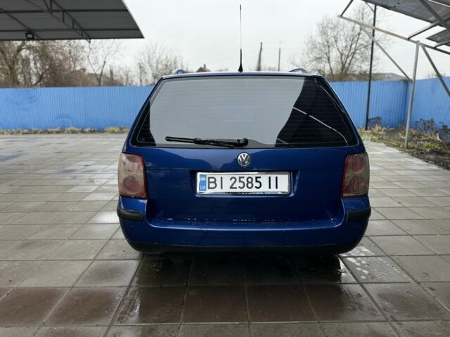 Синий Фольксваген Пассат Вариант, объемом двигателя 2 л и пробегом 250 тыс. км за 3850 $, фото 4 на Automoto.ua