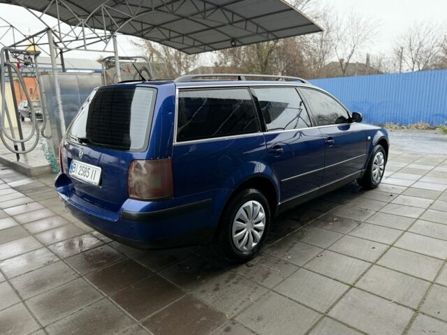 Синий Фольксваген Пассат Вариант, объемом двигателя 2 л и пробегом 250 тыс. км за 3850 $, фото 3 на Automoto.ua