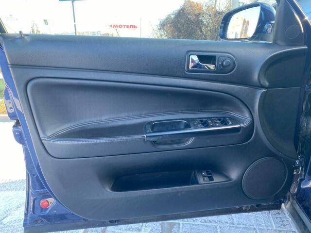 Синій Фольксваген Пассат Варіант, об'ємом двигуна 2 л та пробігом 280 тис. км за 3800 $, фото 15 на Automoto.ua