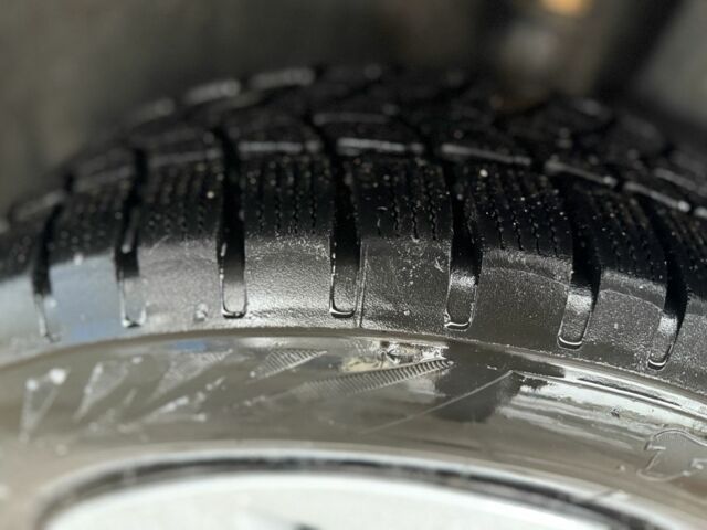 Синий Фольксваген Пассат Вариант, объемом двигателя 2 л и пробегом 250 тыс. км за 3850 $, фото 6 на Automoto.ua