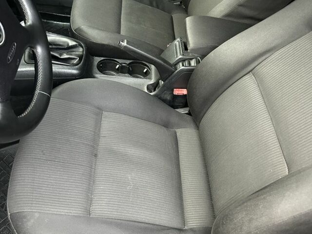 Синий Фольксваген Пассат Вариант, объемом двигателя 1.9 л и пробегом 410 тыс. км за 3550 $, фото 7 на Automoto.ua