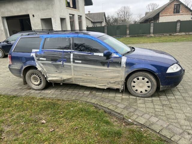 Синій Фольксваген Пассат Варіант, об'ємом двигуна 1.9 л та пробігом 300 тис. км за 2137 $, фото 3 на Automoto.ua