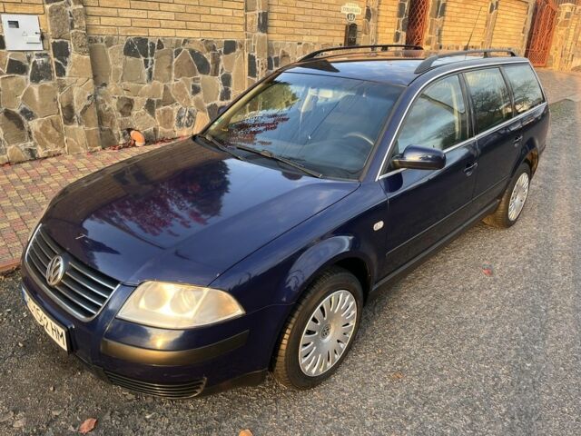 Синий Фольксваген Пассат Вариант, объемом двигателя 1.6 л и пробегом 268 тыс. км за 3600 $, фото 1 на Automoto.ua