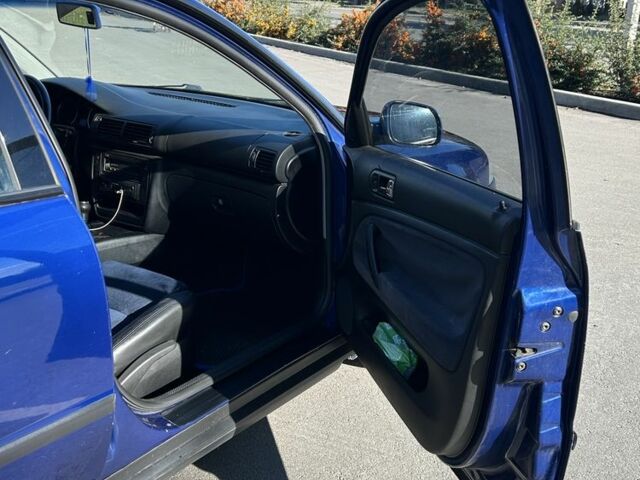 Фольксваген Пассат Вариант 2001 в Бородянке на Automoto.ua Синий Фольксваген Пассат Вариант, объемом двигателя 2 л и пробегом 470 тыс. км за 3450 $, фото 13 на Automoto.ua