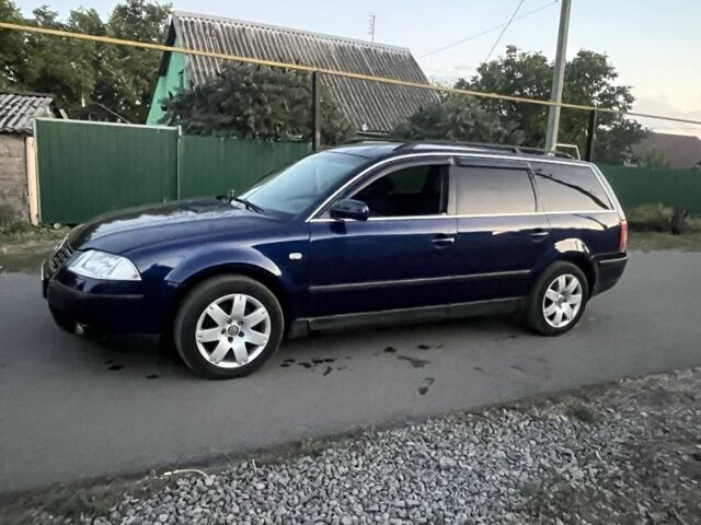 Фольксваген Пассат Вариант 2002 в Павлограде на Automoto.ua Синий Фольксваген Пассат Вариант, объемом двигателя 1.9 л и пробегом 250 тыс. км за 4555 $, фото 2 на Automoto.ua