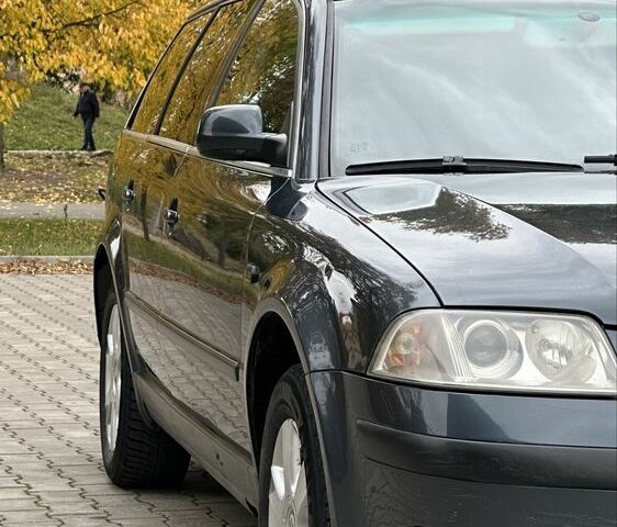 Синій Фольксваген Пассат Варіант, об'ємом двигуна 1.9 л та пробігом 410 тис. км за 4900 $, фото 7 на Automoto.ua