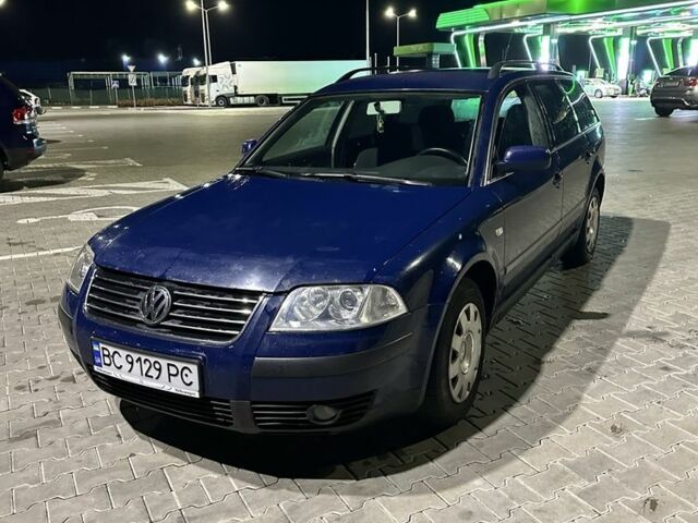 Фольксваген Пассат Варіант 2002 у Стрые на Automoto.ua Синій Фольксваген Пассат Варіант, об'ємом двигуна 1.9 л та пробігом 305 тис. км за 3600 $, фото 3 на Automoto.ua