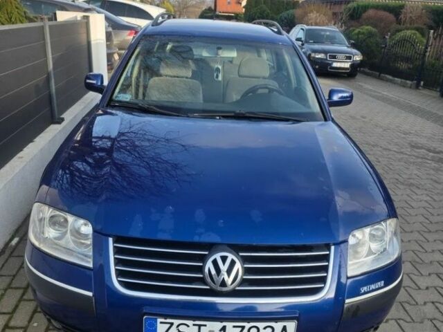 Синий Фольксваген Пассат Вариант, объемом двигателя 1.9 л и пробегом 310 тыс. км за 1548 $, фото 2 на Automoto.ua