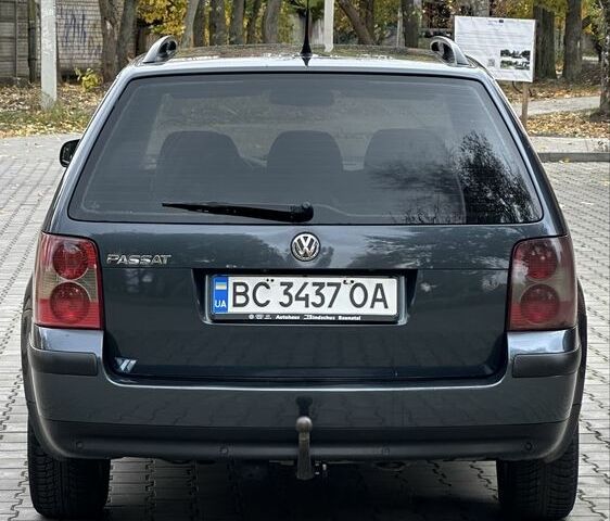 Синій Фольксваген Пассат Варіант, об'ємом двигуна 1.9 л та пробігом 410 тис. км за 4900 $, фото 2 на Automoto.ua