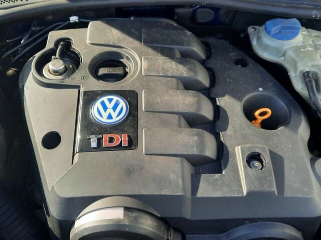 Фольксваген Пассат Варіант 2002 у Буче на Automoto.ua Синій Фольксваген Пассат Варіант, об'ємом двигуна 1.9 л та пробігом 345 тис. км за 2300 $, фото 7 на Automoto.ua