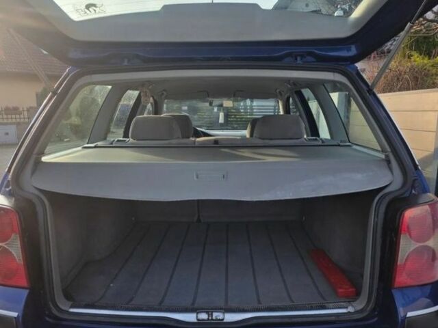 Синий Фольксваген Пассат Вариант, объемом двигателя 1.9 л и пробегом 310 тыс. км за 1548 $, фото 4 на Automoto.ua