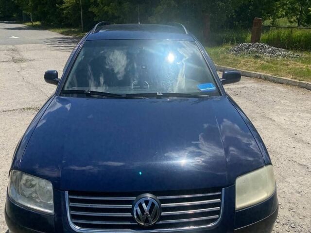 Синий Фольксваген Пассат Вариант, объемом двигателя 1.6 л и пробегом 250 тыс. км за 4150 $, фото 5 на Automoto.ua