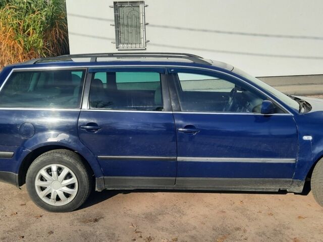 Фольксваген Пассат Варіант 2002 у Буче на Automoto.ua Синій Фольксваген Пассат Варіант, об'ємом двигуна 1.9 л та пробігом 345 тис. км за 2300 $, фото 3 на Automoto.ua
