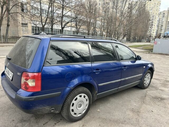 Синій Фольксваген Пассат Варіант, об'ємом двигуна 1.8 л та пробігом 370 тис. км за 3009 $, фото 4 на Automoto.ua