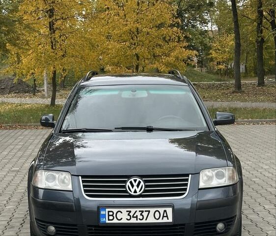 Синій Фольксваген Пассат Варіант, об'ємом двигуна 1.9 л та пробігом 410 тис. км за 4900 $, фото 1 на Automoto.ua