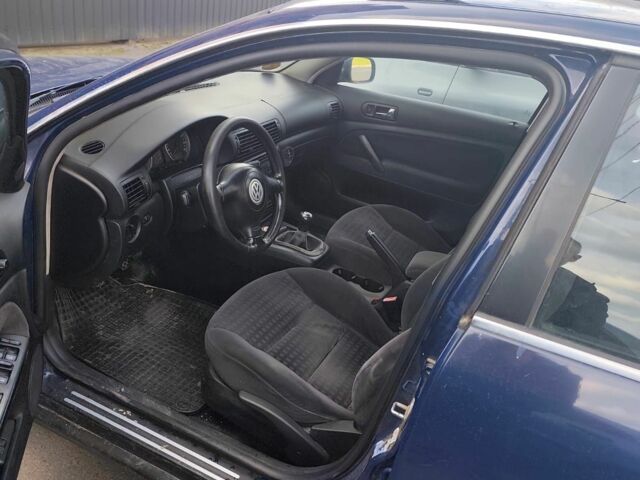 Синій Фольксваген Пассат Варіант, об'ємом двигуна 0 л та пробігом 310 тис. км за 2700 $, фото 8 на Automoto.ua