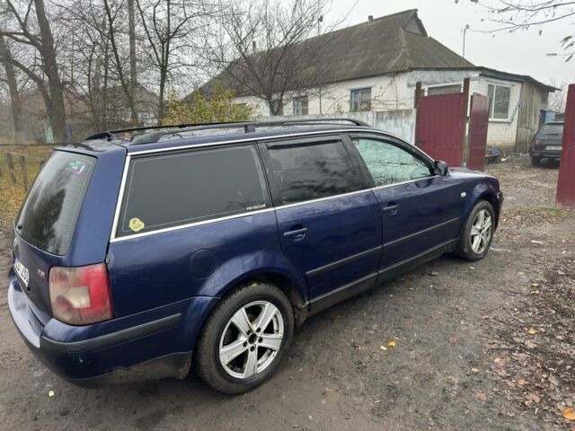 Синий Фольксваген Пассат Вариант, объемом двигателя 1.9 л и пробегом 355 тыс. км за 1600 $, фото 4 на Automoto.ua