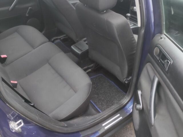 Синий Фольксваген Пассат Вариант, объемом двигателя 1.9 л и пробегом 292 тыс. км за 2399 $, фото 13 на Automoto.ua