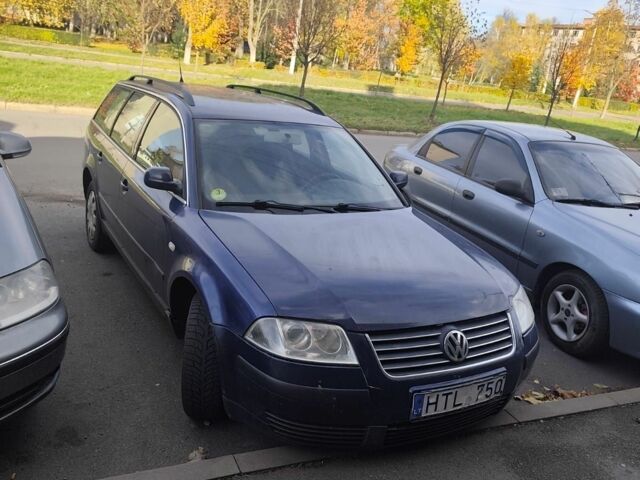 Синій Фольксваген Пассат Варіант, об'ємом двигуна 0 л та пробігом 310 тис. км за 2700 $, фото 1 на Automoto.ua