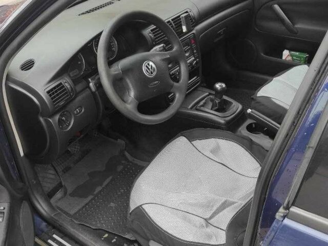 Фольксваген Пассат Варіант 2002 у Сумах на Automoto.ua Синій Фольксваген Пассат Варіант, об'ємом двигуна 1.9 л та пробігом 311 тис. км за 4700 $, фото 10 на Automoto.ua