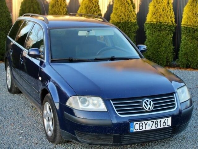 Синий Фольксваген Пассат Вариант, объемом двигателя 0 л и пробегом 302 тыс. км за 1800 $, фото 1 на Automoto.ua