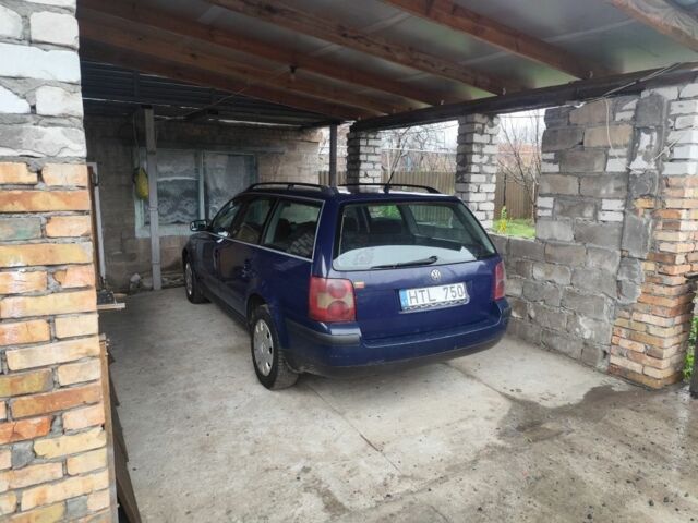 Синій Фольксваген Пассат Варіант, об'ємом двигуна 0 л та пробігом 310 тис. км за 2700 $, фото 4 на Automoto.ua