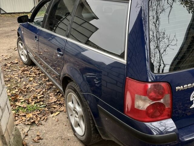 Синий Фольксваген Пассат Вариант, объемом двигателя 1.9 л и пробегом 344 тыс. км за 2600 $, фото 2 на Automoto.ua