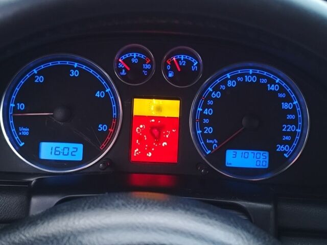 Синій Фольксваген Пассат Варіант, об'ємом двигуна 0 л та пробігом 310 тис. км за 2700 $, фото 11 на Automoto.ua