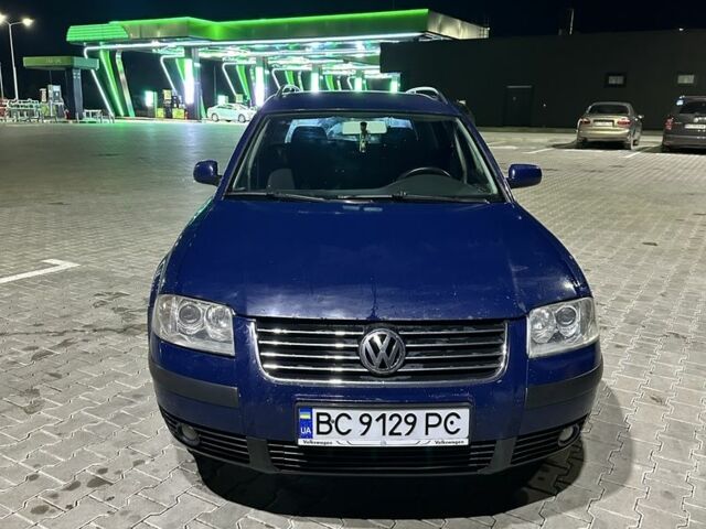 Фольксваген Пассат Варіант 2002 у Стрые на Automoto.ua Синій Фольксваген Пассат Варіант, об'ємом двигуна 1.9 л та пробігом 305 тис. км за 3600 $, фото 1 на Automoto.ua